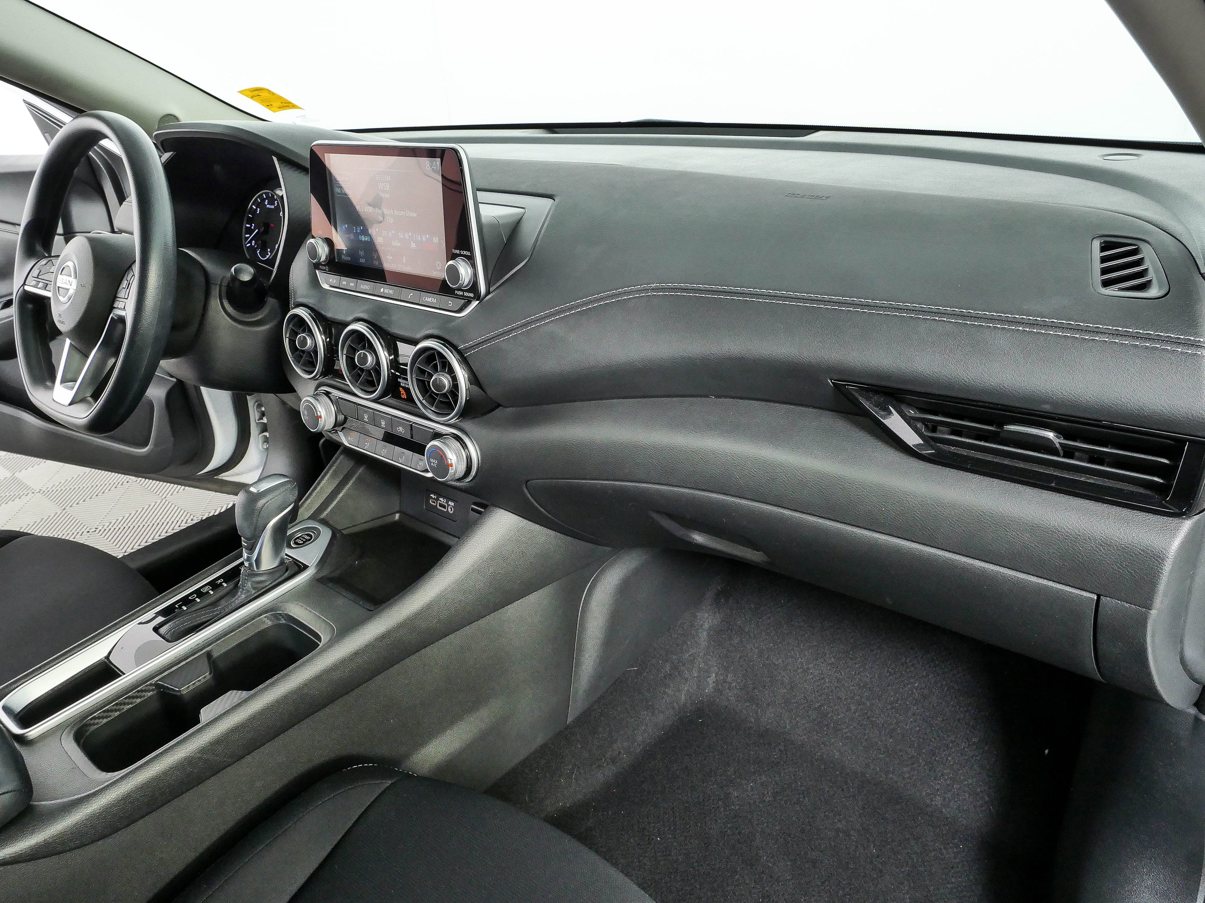Used 2023 Nissan Sentra SV FWD image 21