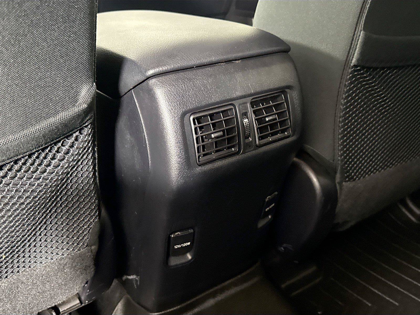 Used 2017 Toyota 4Runner SR5 AWD/4WD image 32