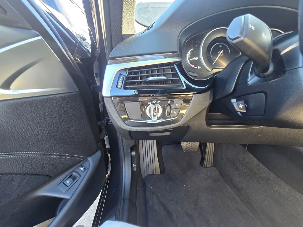 Used 2019 BMW 530e 530e iPerformance w/ Convenience Package image 64