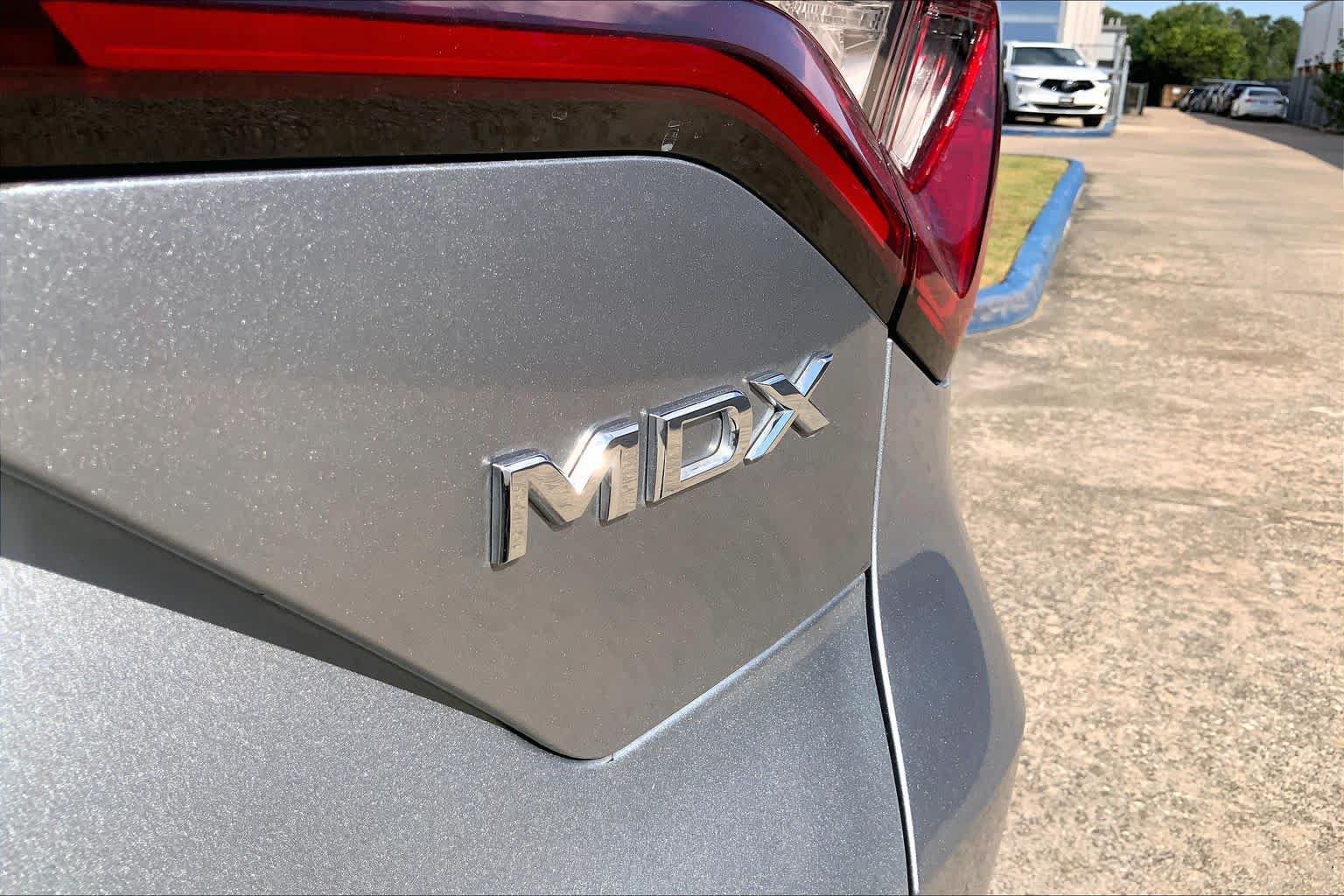 Used 2026 Acura MDX w/ Technology Package FWD image 10