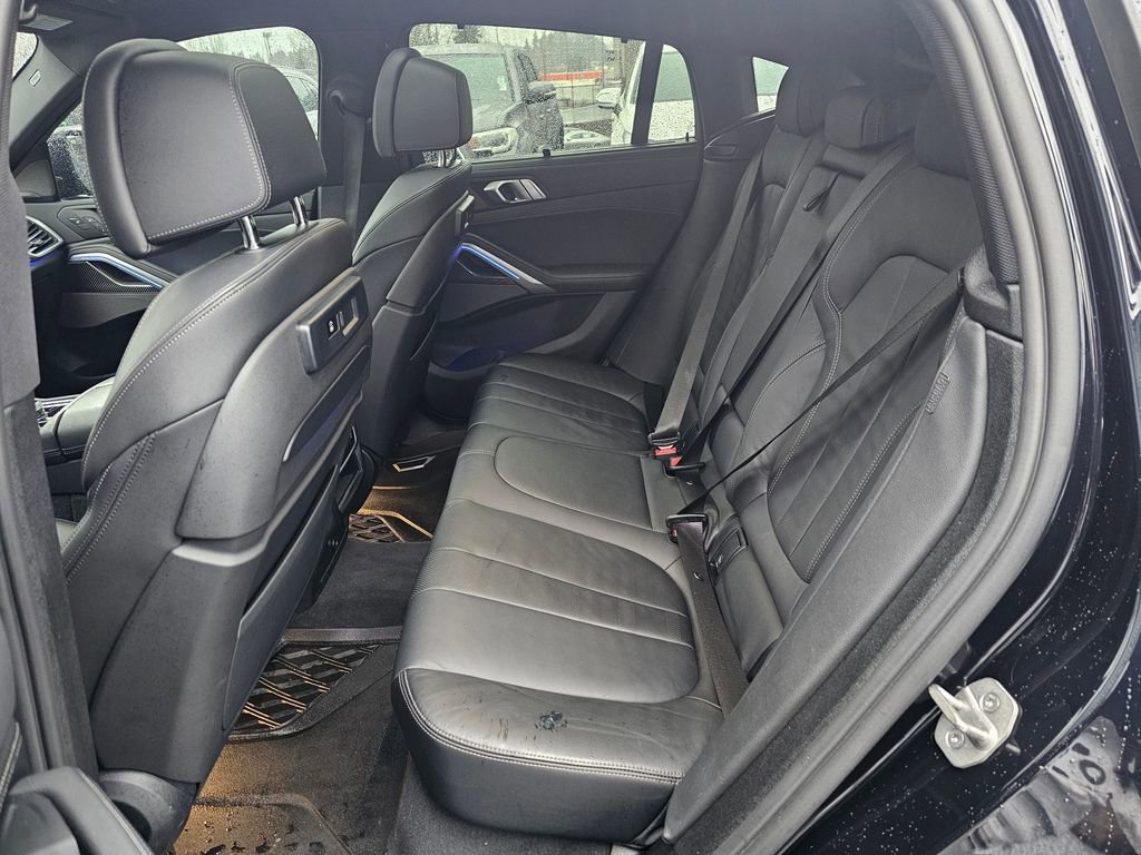 Used 2022 BMW X6 M50i w/ Executive Package AWD/4WD image 22