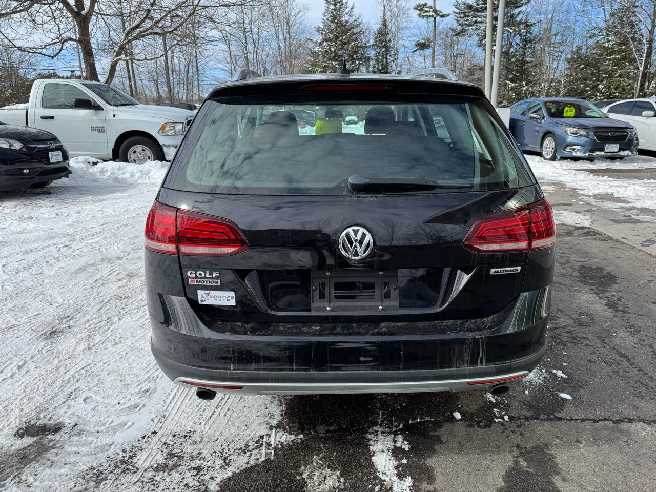 Used 2019 Volkswagen Golf Alltrack S AWD/4WD image 4