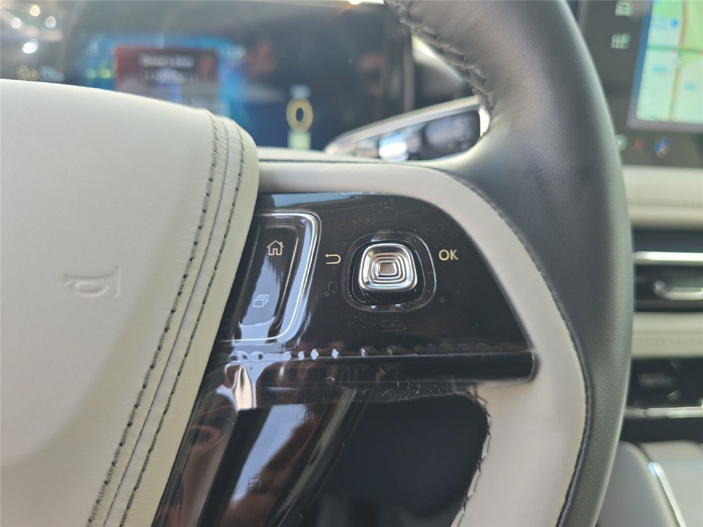 New 2026 Lincoln Aviator Reserve w/ Jet Appearance Package RWD image 21