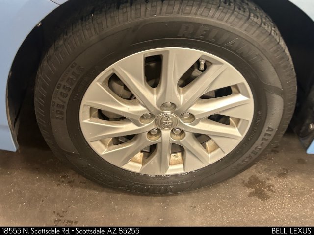 Used 2014 Toyota Prius Prime Plug-In Hybrid FWD image 9