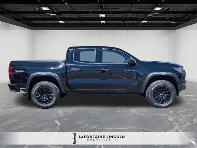 Used 2024 Chevrolet Colorado Trail Boss w/ Advanced Trailering Package AWD/4WD image 6