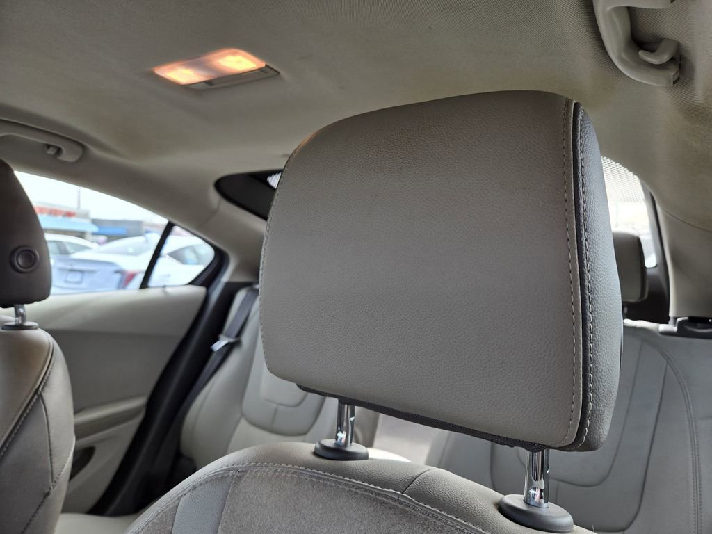 Used 2014 Chevrolet Volt Premium w/ Premium Trim Package image 9