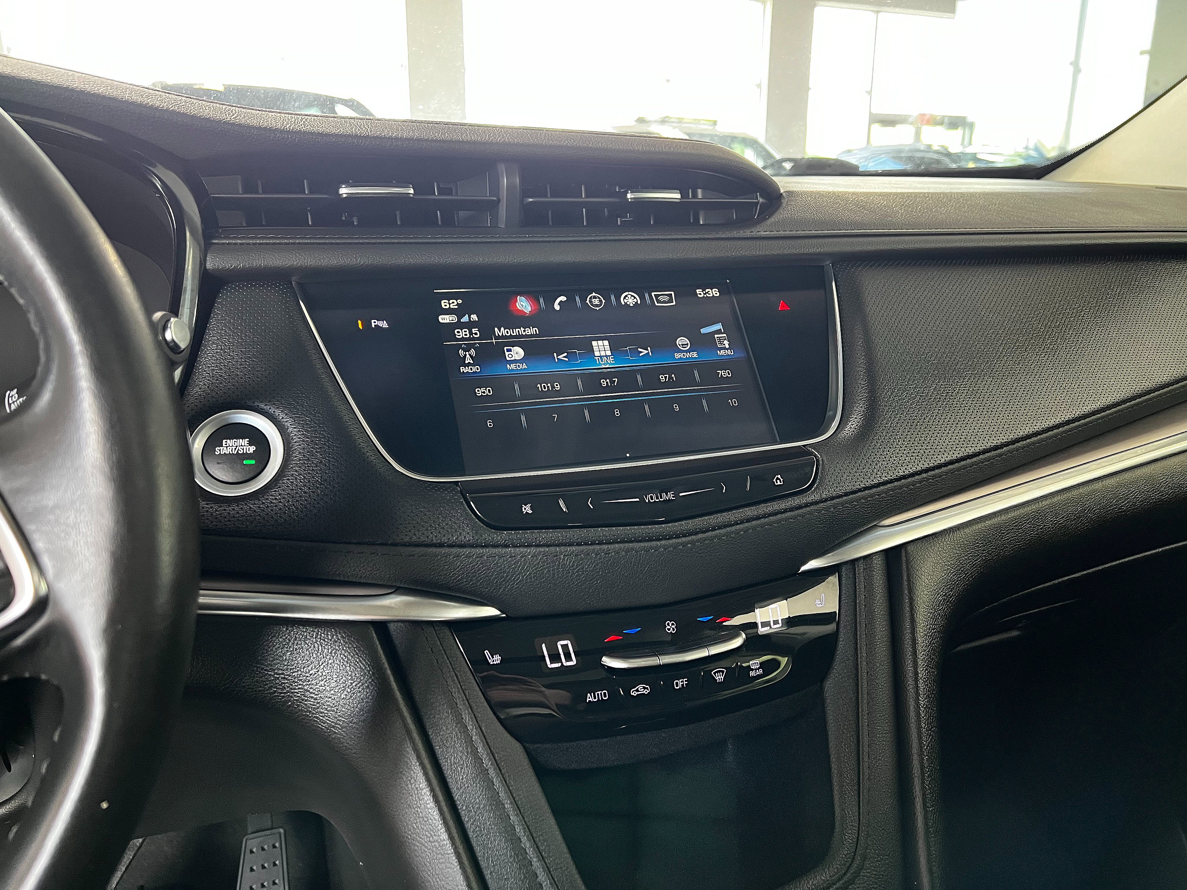 Used 2019 Cadillac XT5 Luxury FWD image 17