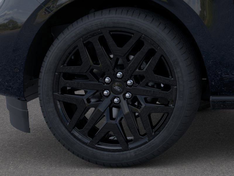 New 2026 Ford Expedition Max Platinum w/ Stealth Performance Package image 19