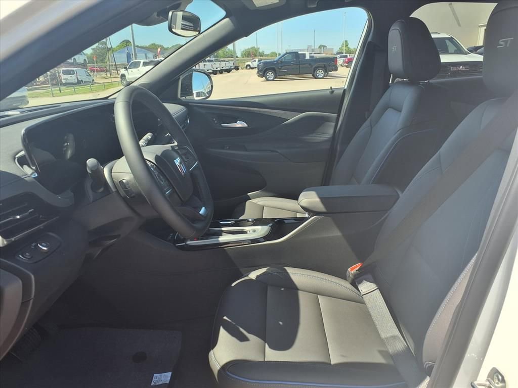 New 2026 Buick Envista Sport Touring image 12