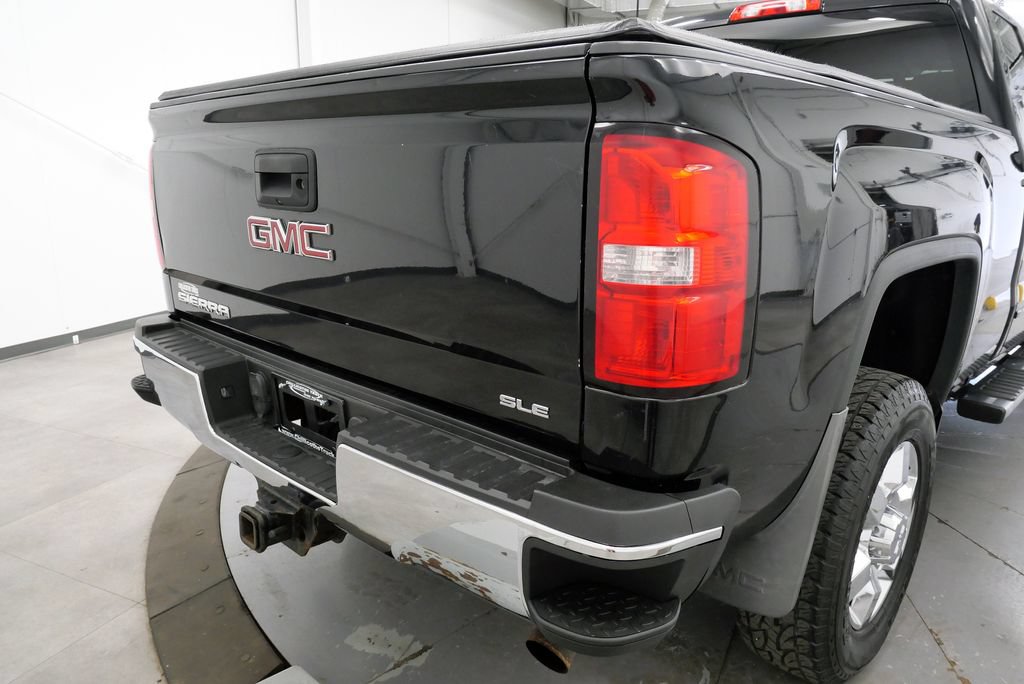 Used 2018 GMC Sierra 2500 SLE w/ SLE Preferred Package AWD/4WD image 35