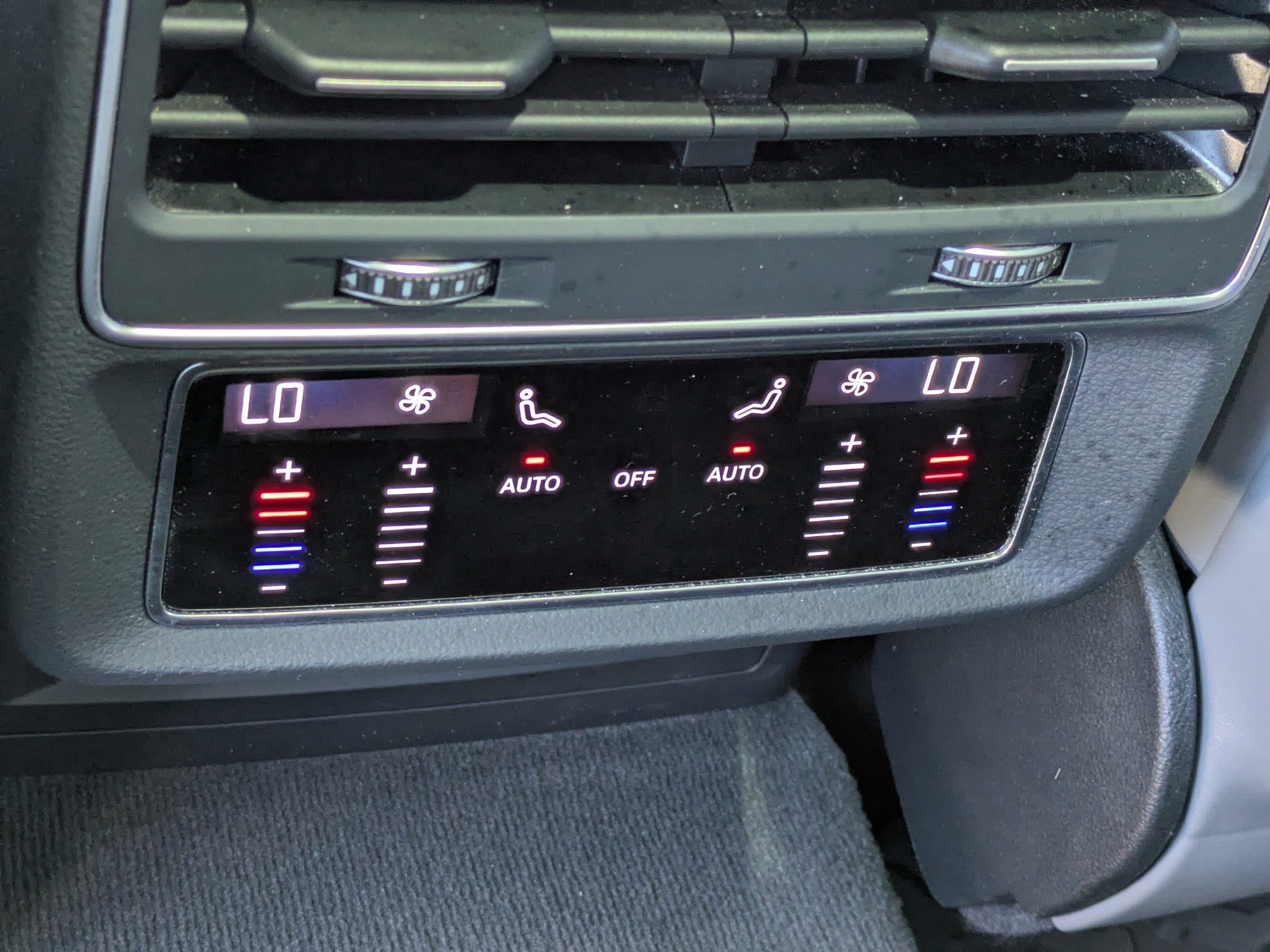 Used 2021 Audi SQ7 Premium Plus AWD/4WD image 19