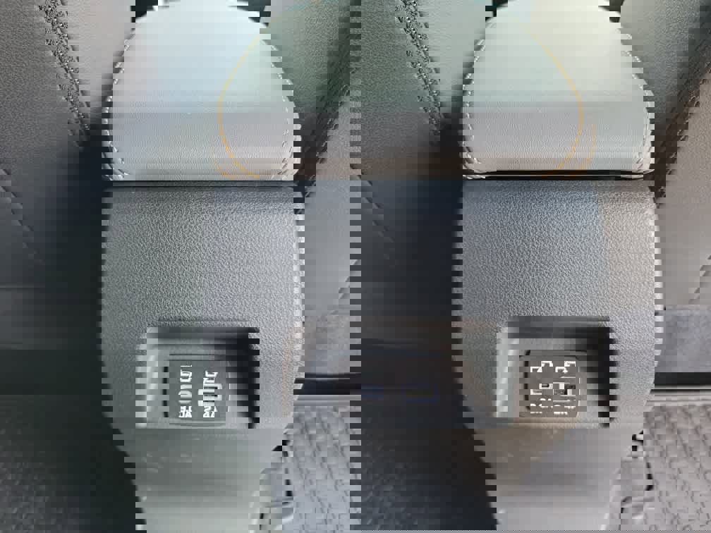 Used 2024 Subaru Crosstrek 2.5i Wilderness w/ Wilderness Package image 24