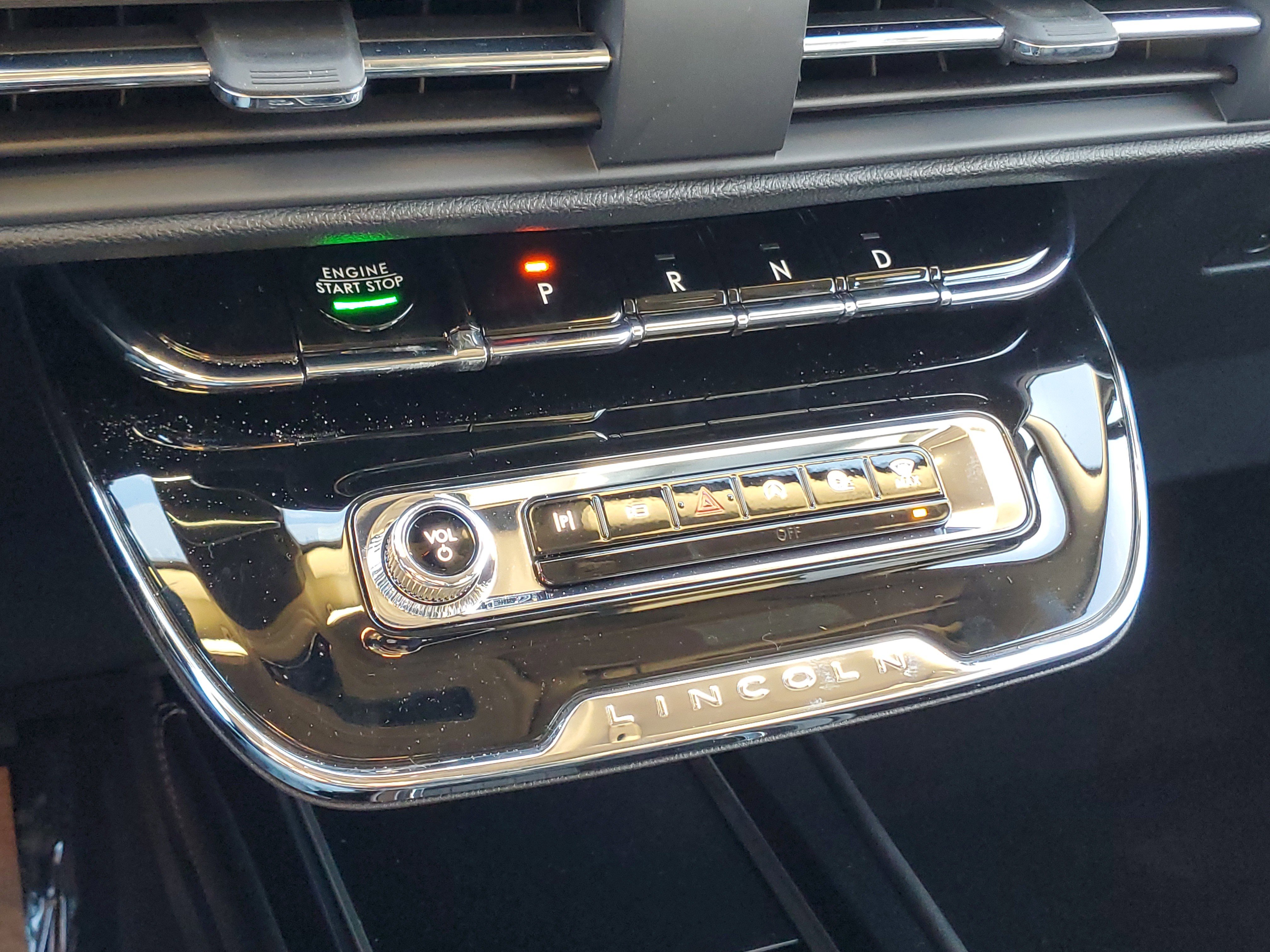 New 2026 Lincoln Corsair Premiere image 22