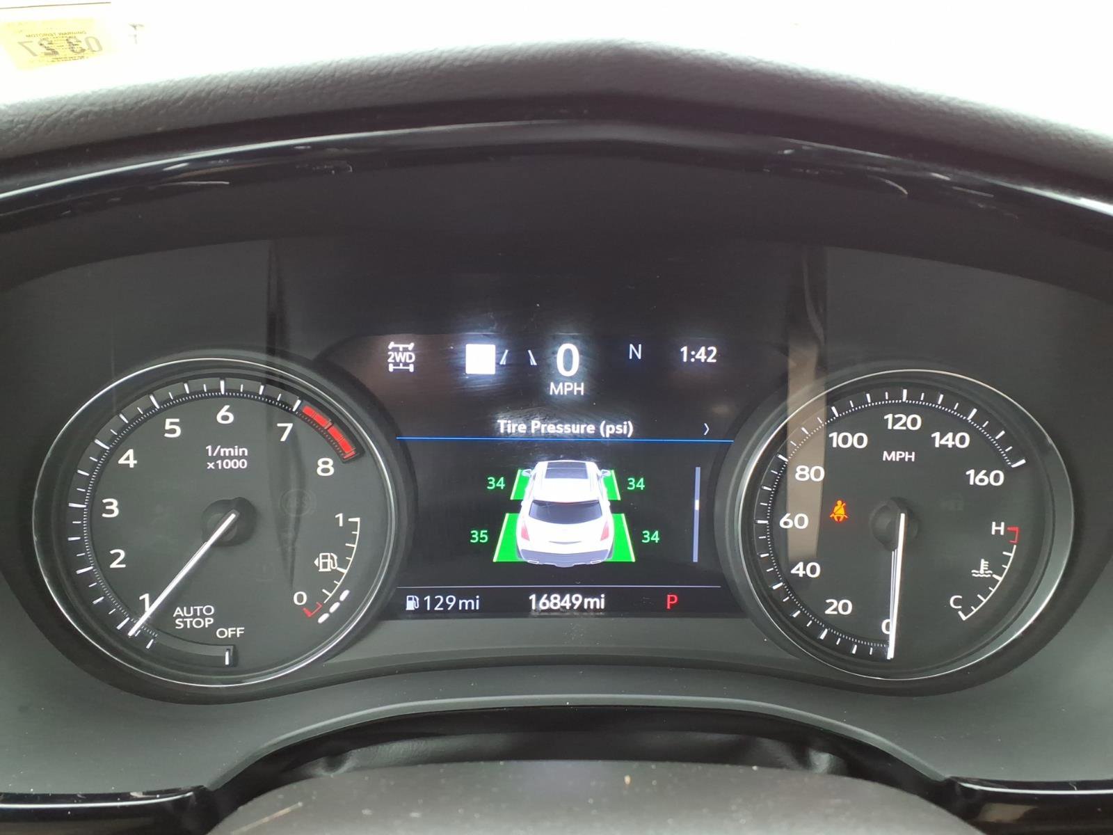 Certified 2023 Cadillac XT5 Sportv w/ Technology Package image 9