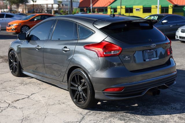 Used 2016 Ford Focus ST FWD image 10