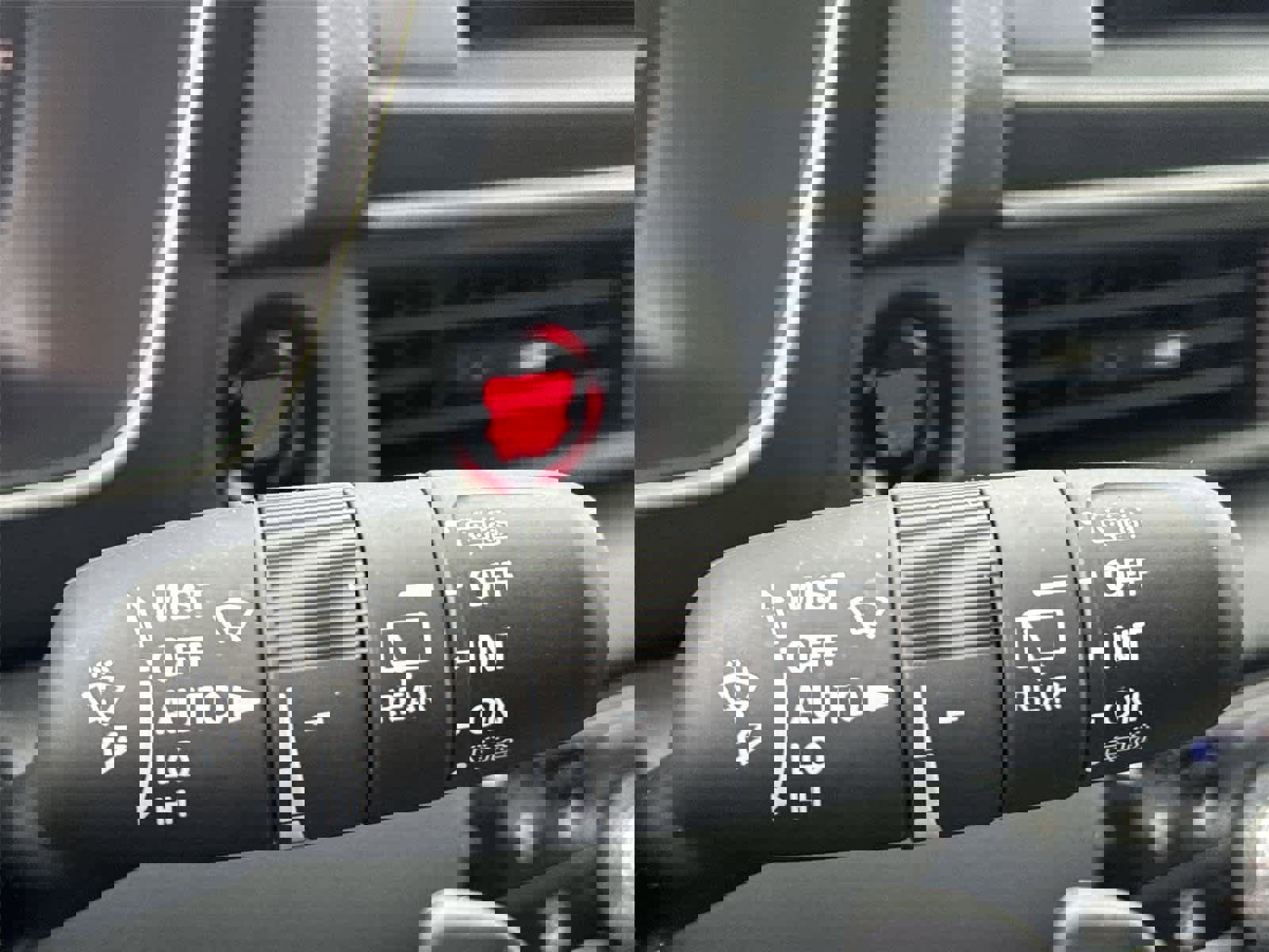 Used 2025 Honda Pilot Black Edition image 21