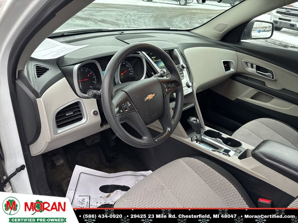 Used 2018 Chevrolet Equinox LT w/ Sun & Infotainment Package image 13