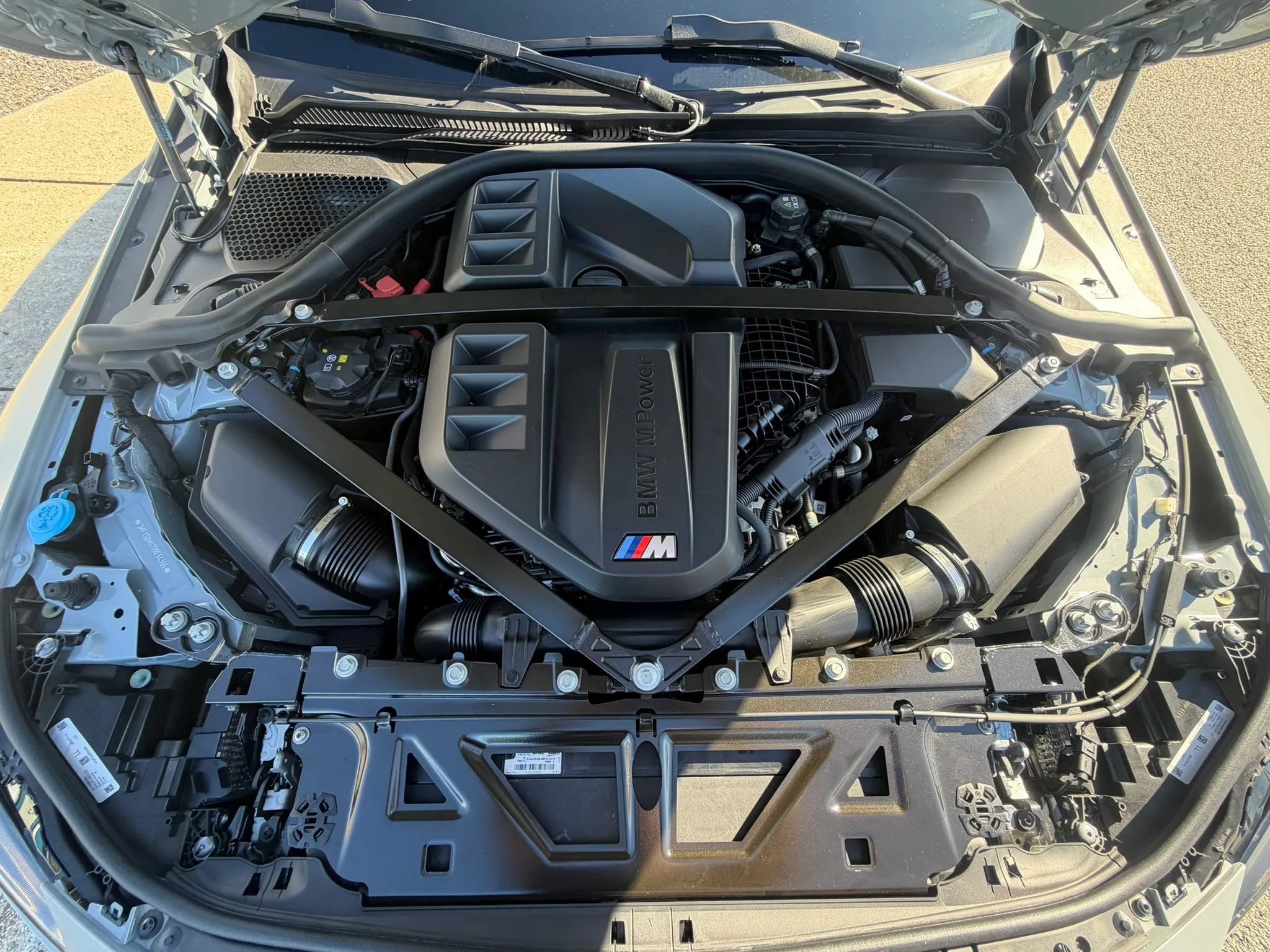 Used 2024 BMW M2 w/ Carbon Package RWD image 25
