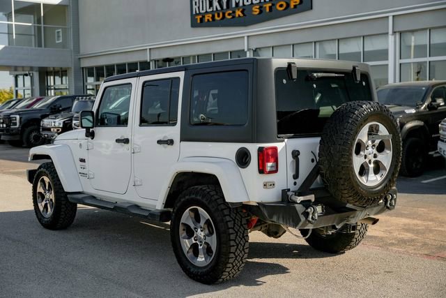 Used 2016 Jeep Wrangler Unlimited Sahara w/ Connectivity Group image 10