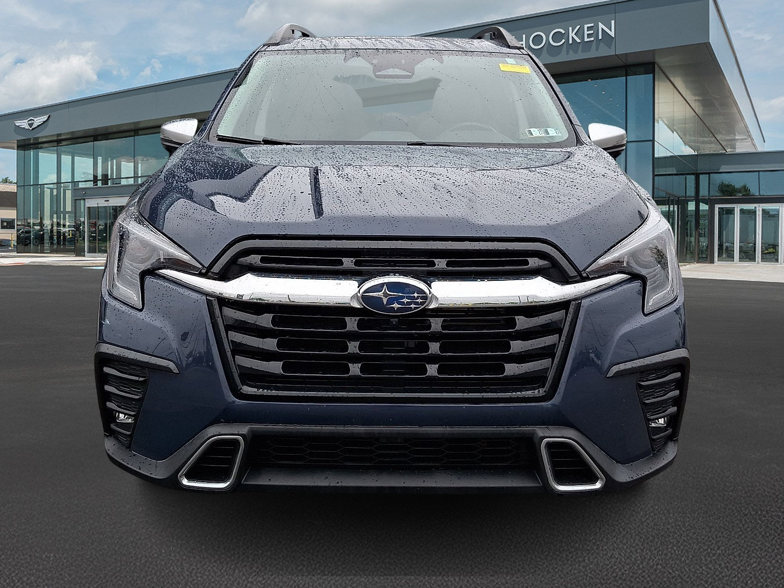 Used 2023 Subaru Ascent Touring AWD/4WD image 3