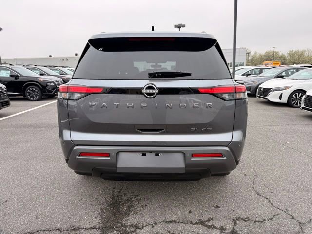New 2026 Nissan Pathfinder SL image 6
