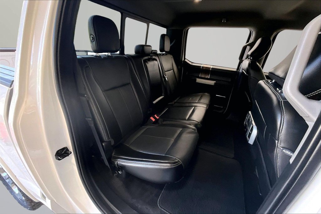 Used 2019 Ford F150 Lariat w/ Equipment Group 502A Luxury AWD/4WD image 24