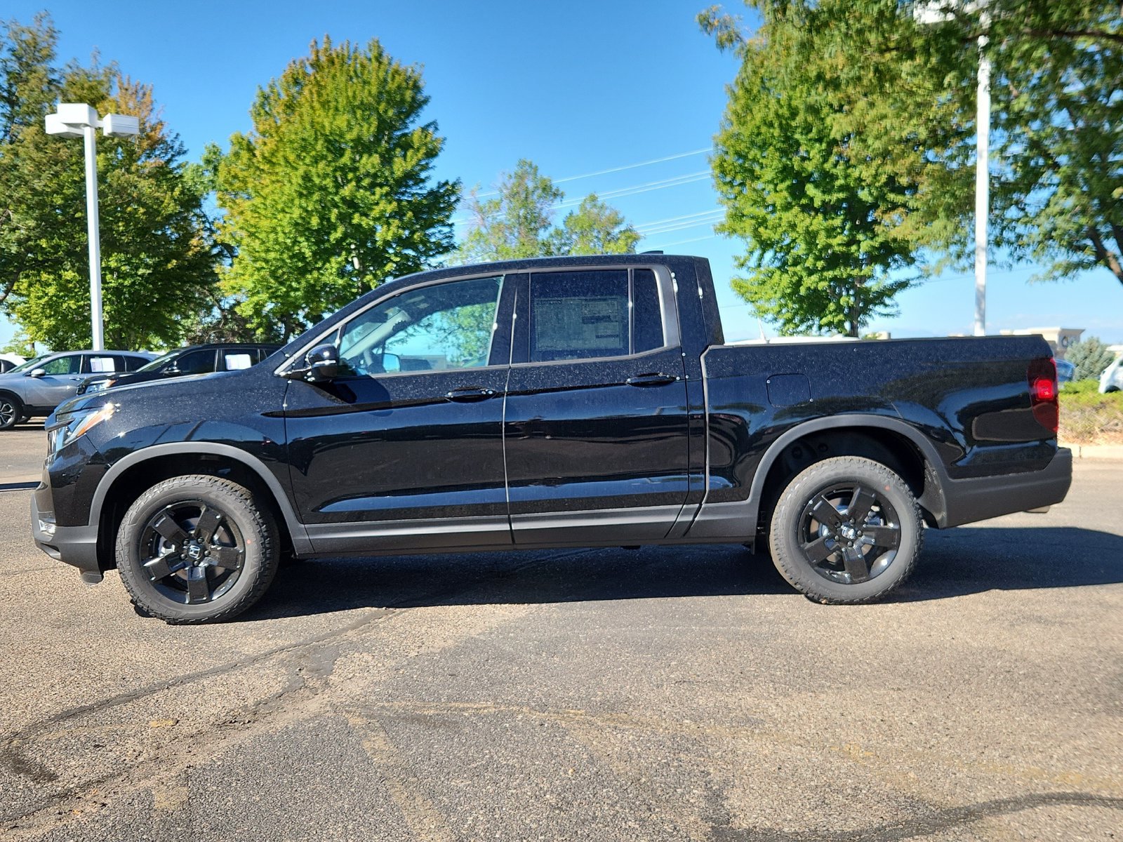 New 2026 Honda Ridgeline Black Edition image 2