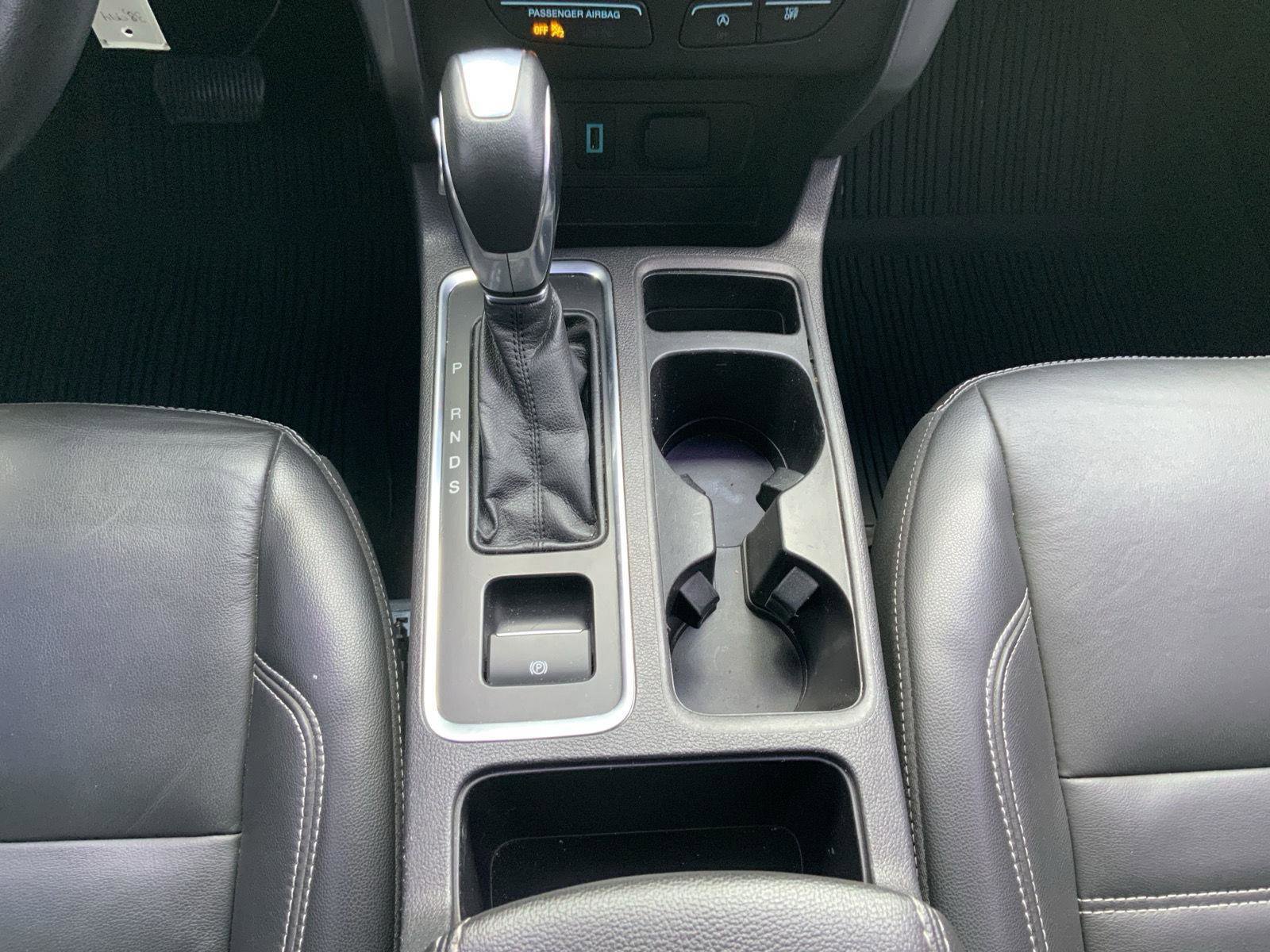 Used 2018 Ford Escape SEL image 44