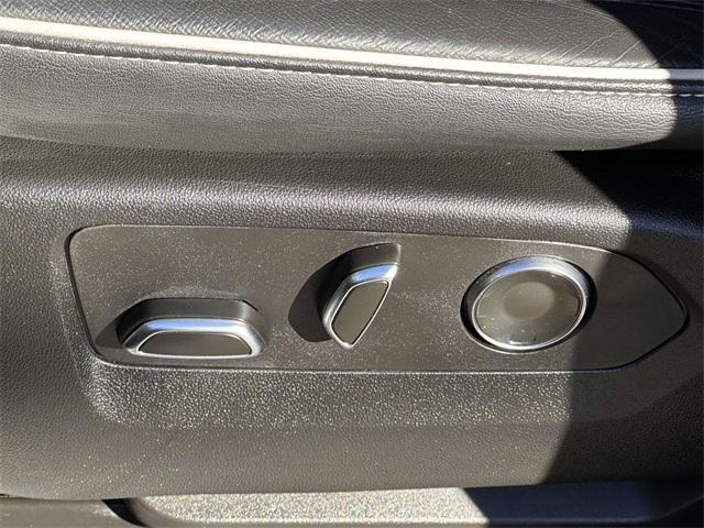 Used 2024 Cadillac Escalade ESV Sport image 14