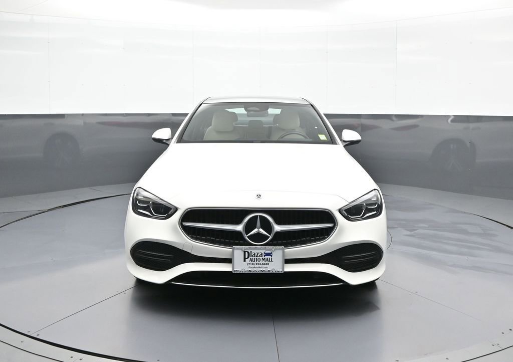 Used 2022 Mercedes-Benz C 300 4MATIC Sedan image 2