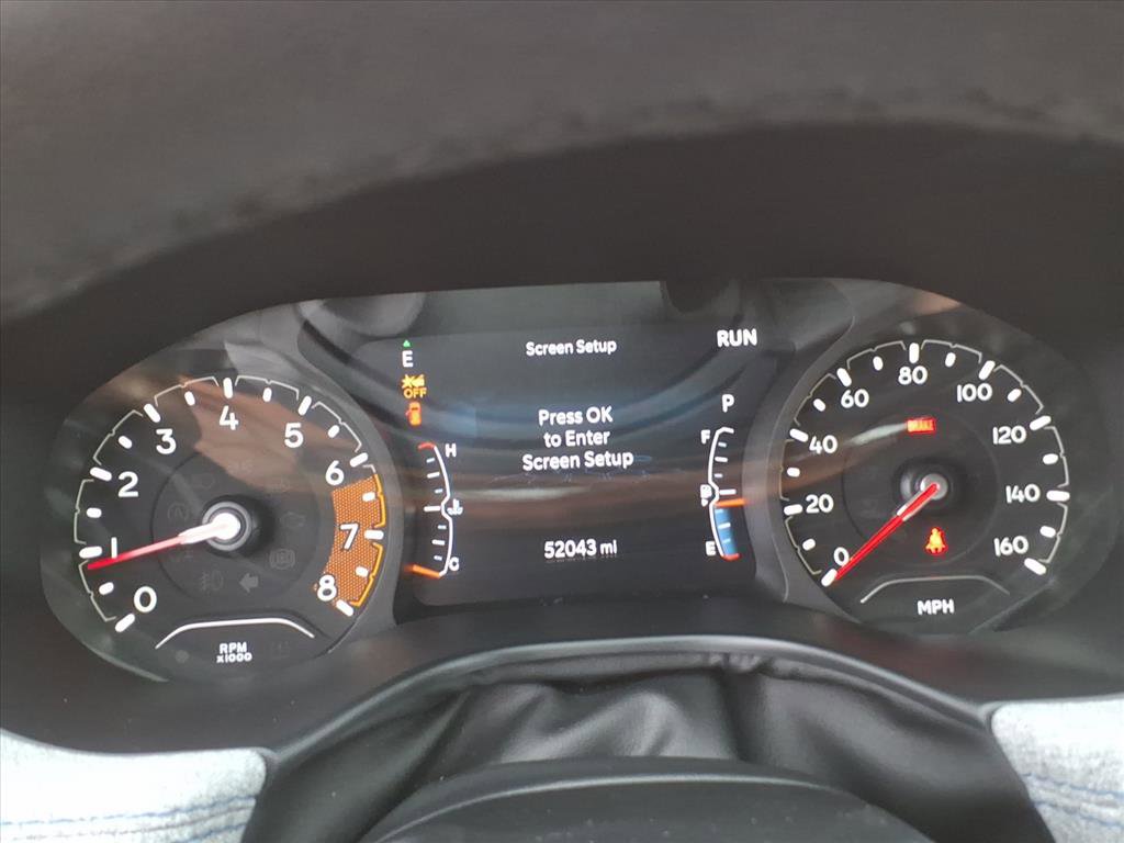 Used 2024 Jeep Compass Latitude image 17