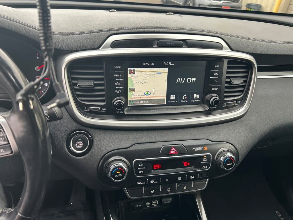 Used 2019 Kia Sorento EX w/ EX Touring Package image 17