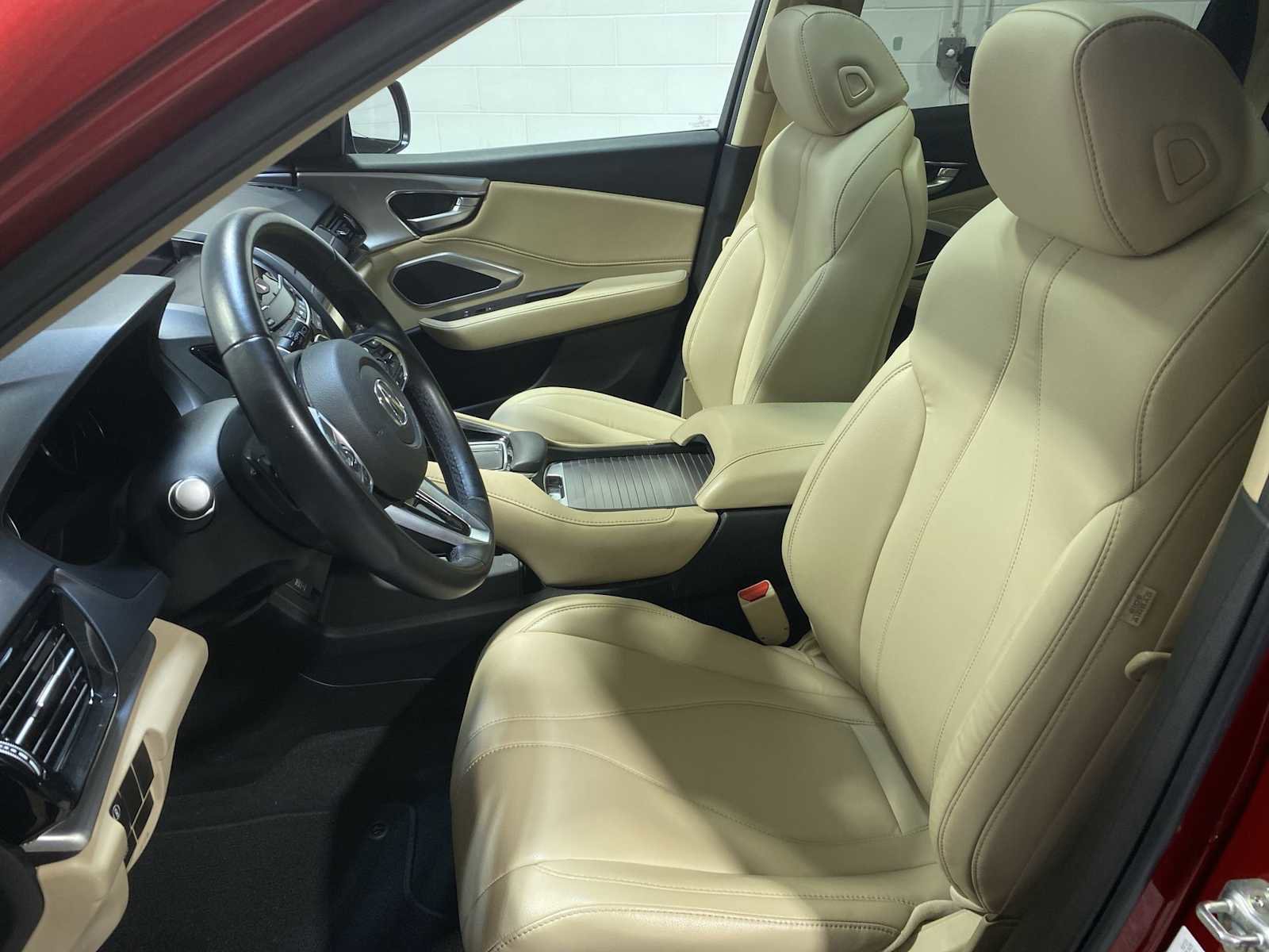 Used 2024 Acura RDX SH-AWD image 2