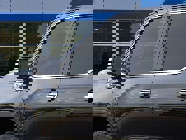 New 2026 GMC Sierra 1500 SLT image 12