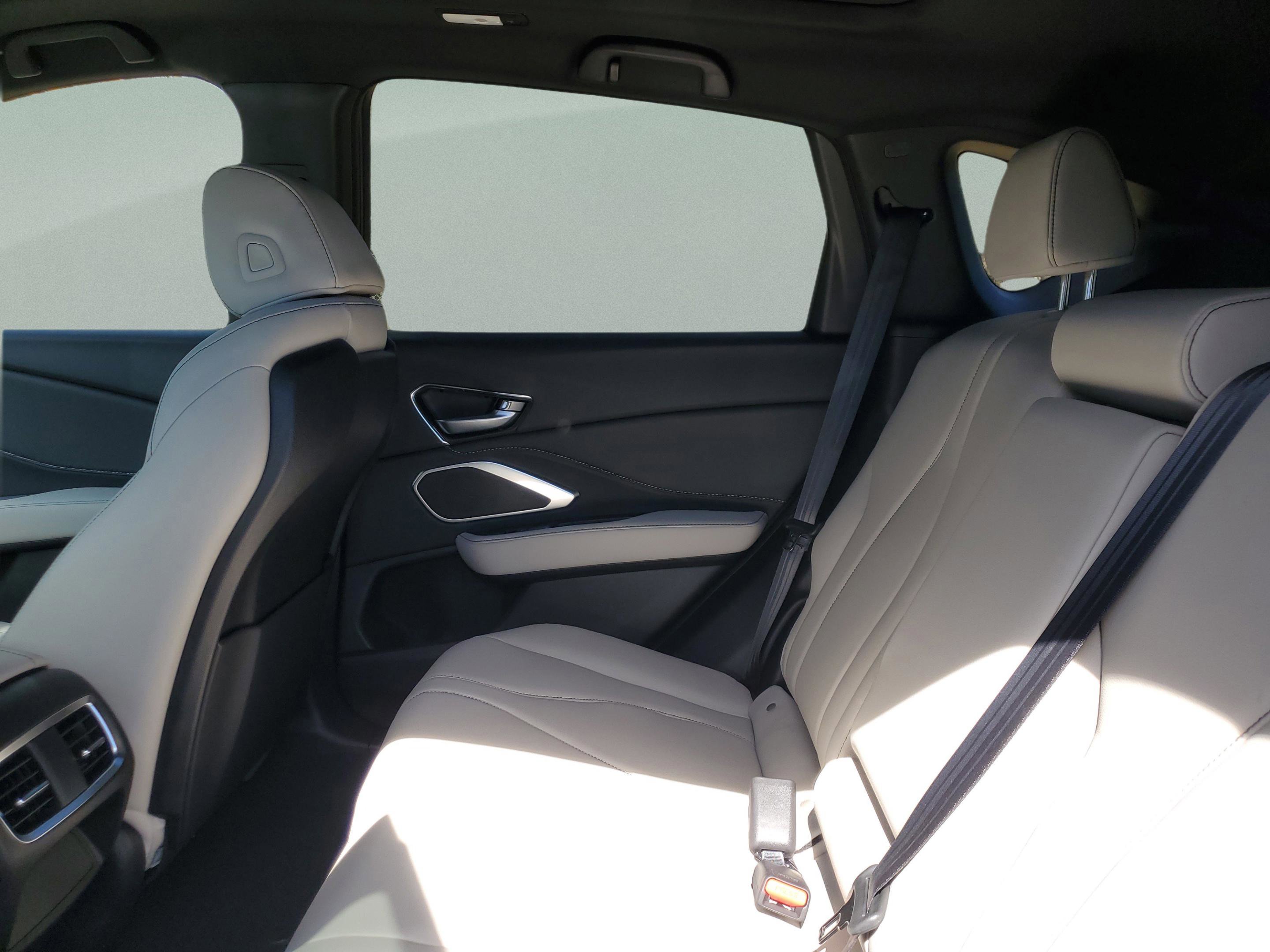New 2026 Acura RDX SH-AWD image 12