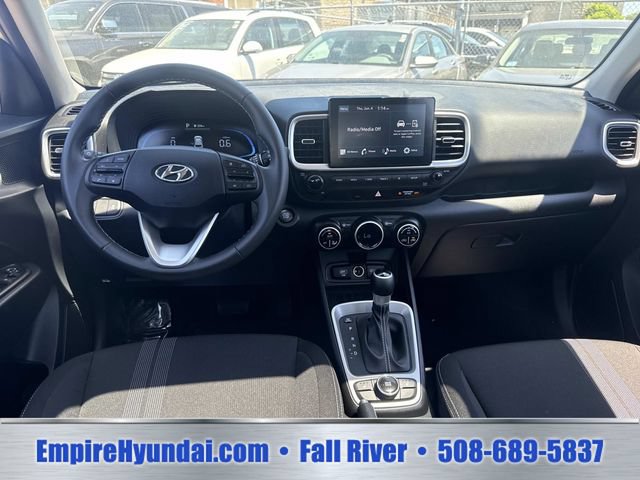 Certified 2026 Hyundai Venue SEL FWD image 12