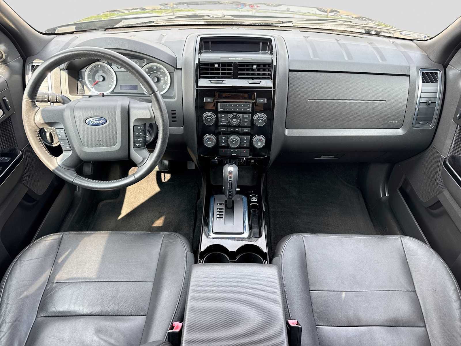 Used 2009 Ford Escape Limited FWD image 14