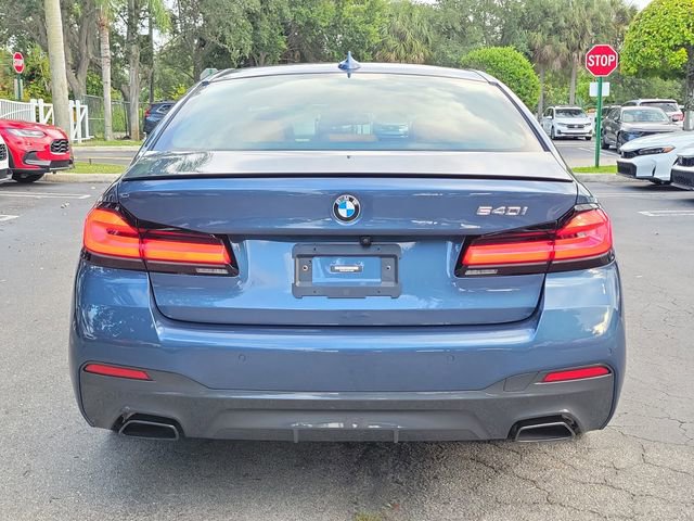 Used 2023 BMW 540i w/ M Sport Package RWD image 5
