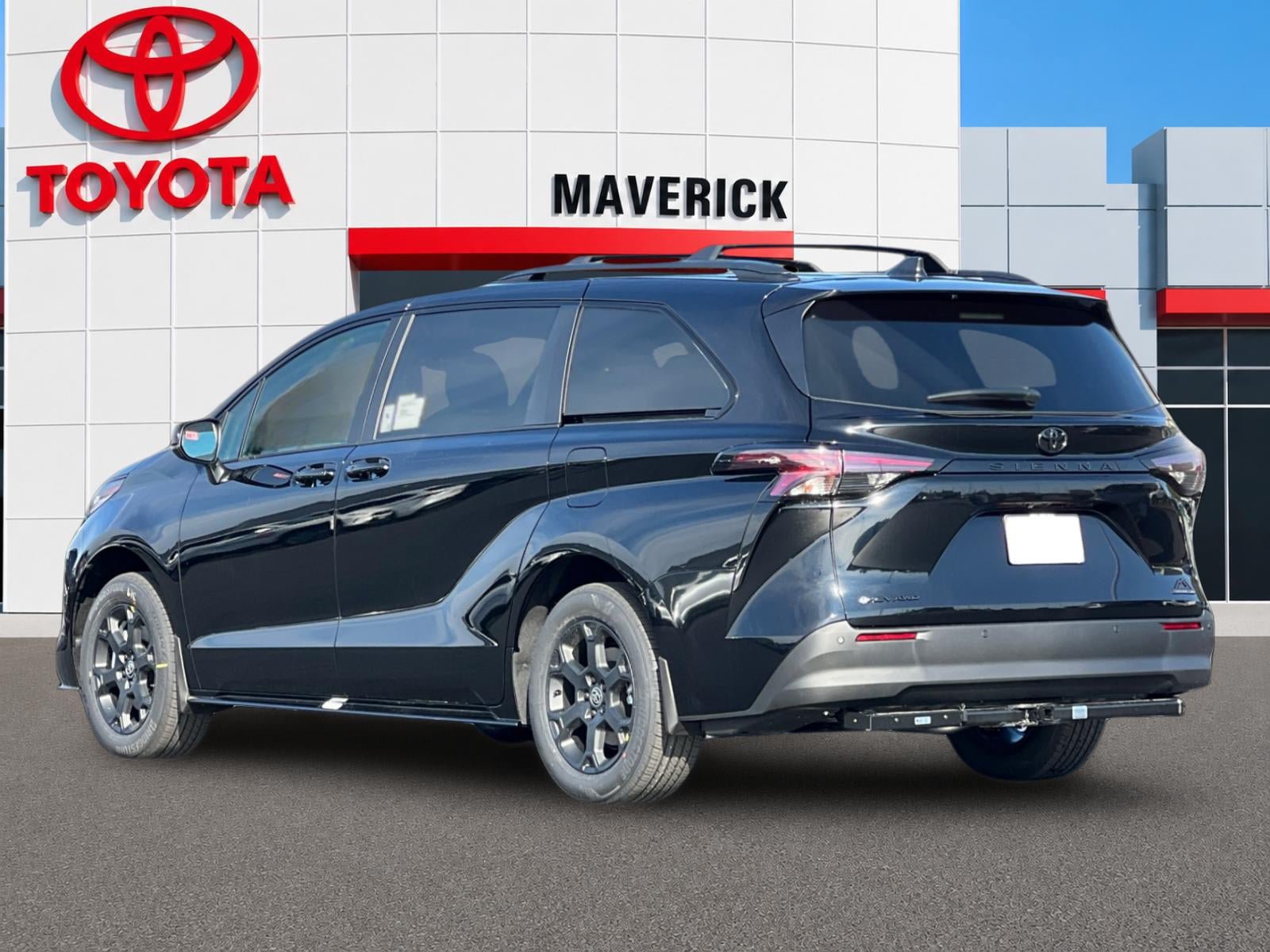 New 2026 Toyota Sienna XLE Woodland Edition AWD/4WD image 3