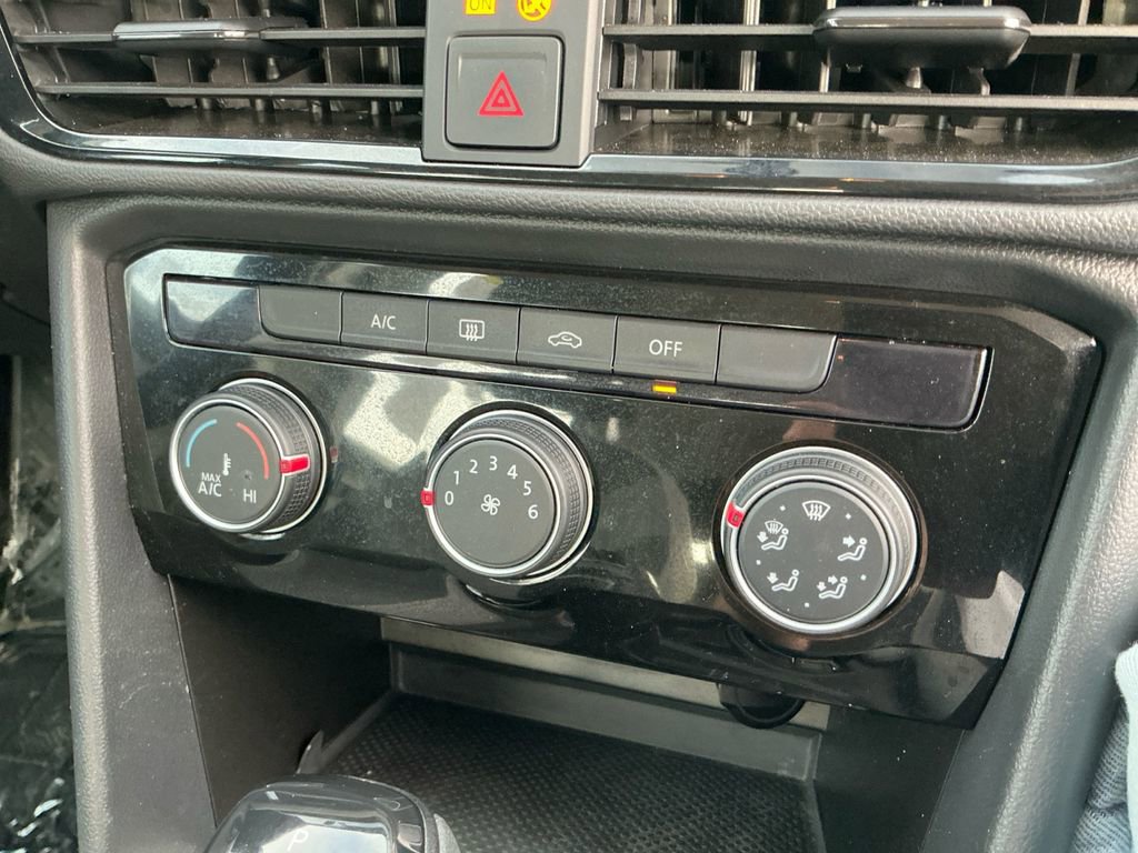 Used 2023 Volkswagen Taos S image 17