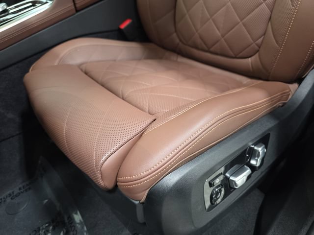 Used 2024 BMW X5 xDrive40i w/ Premium Package AWD/4WD image 25