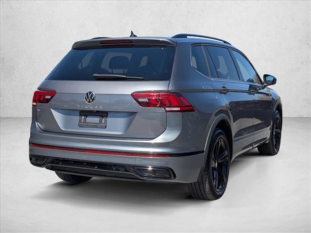 Used 2023 Volkswagen Tiguan SE R-Line image 5