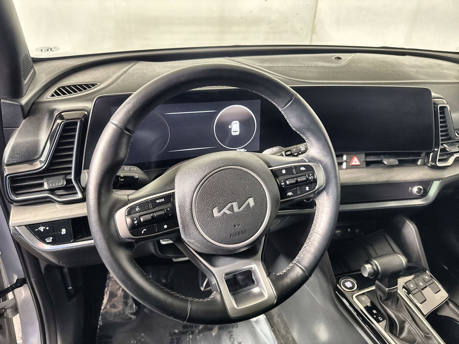 Used 2024 Kia Sportage X-Pro image 16