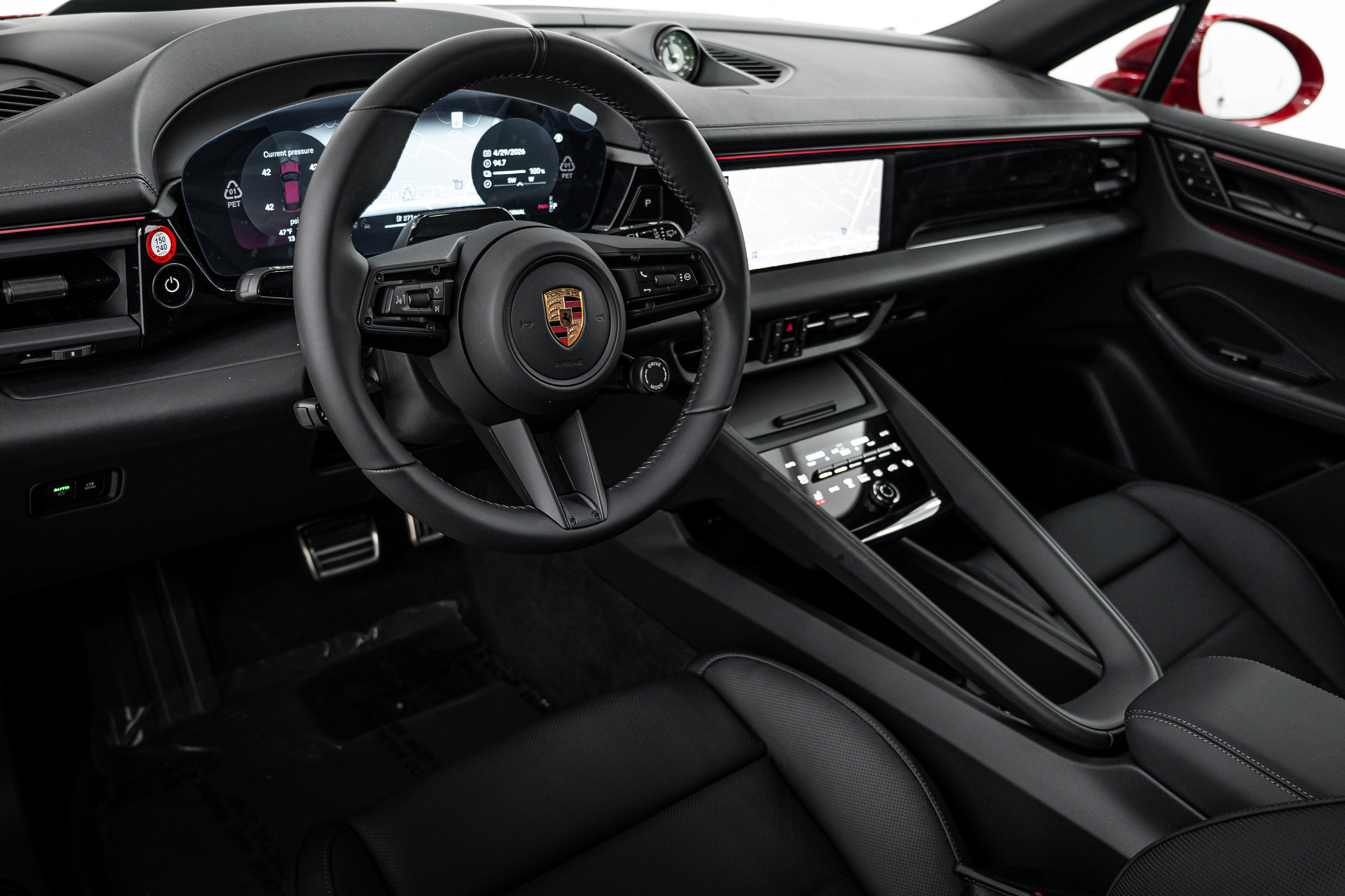 New 2026 Porsche Macan GTS Electric AWD/4WD image 4
