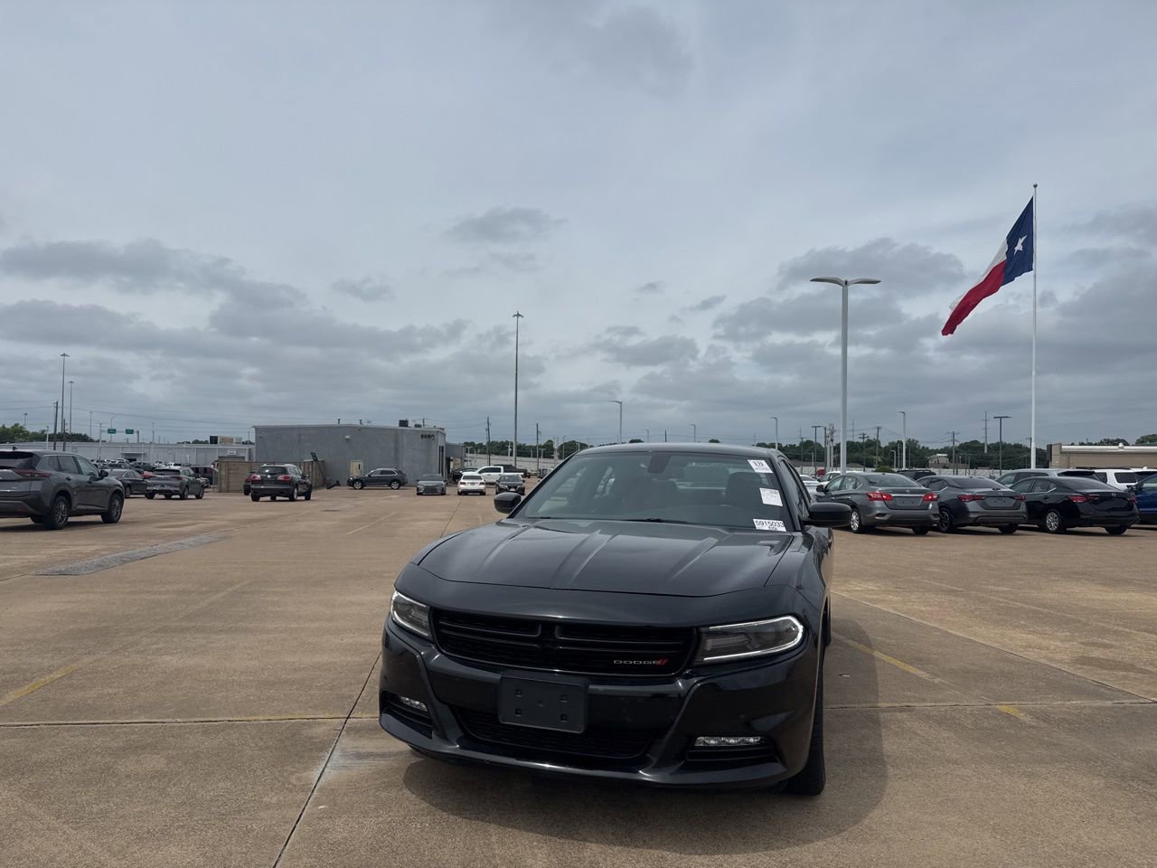 Used 2021 Dodge Charger SXT w/ Blacktop Package AWD/4WD image 6