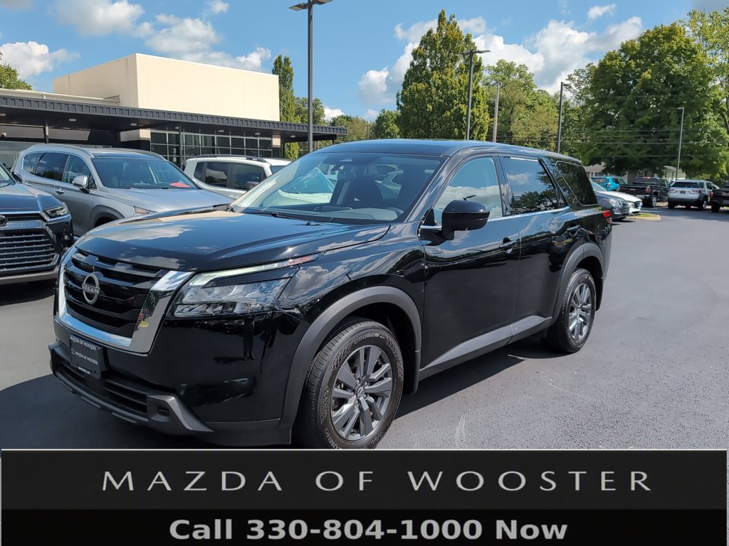 Used 2024 Nissan Pathfinder S