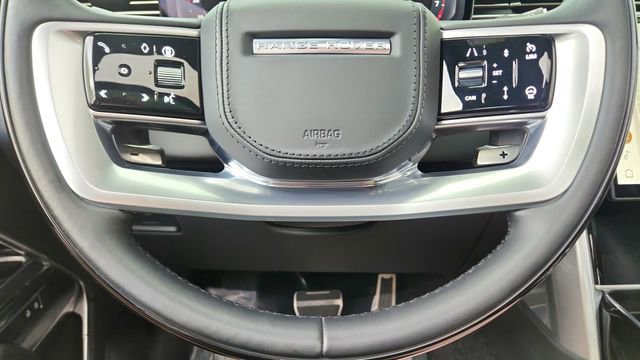 Used 2025 Land Rover Range Rover SE AWD/4WD image 38