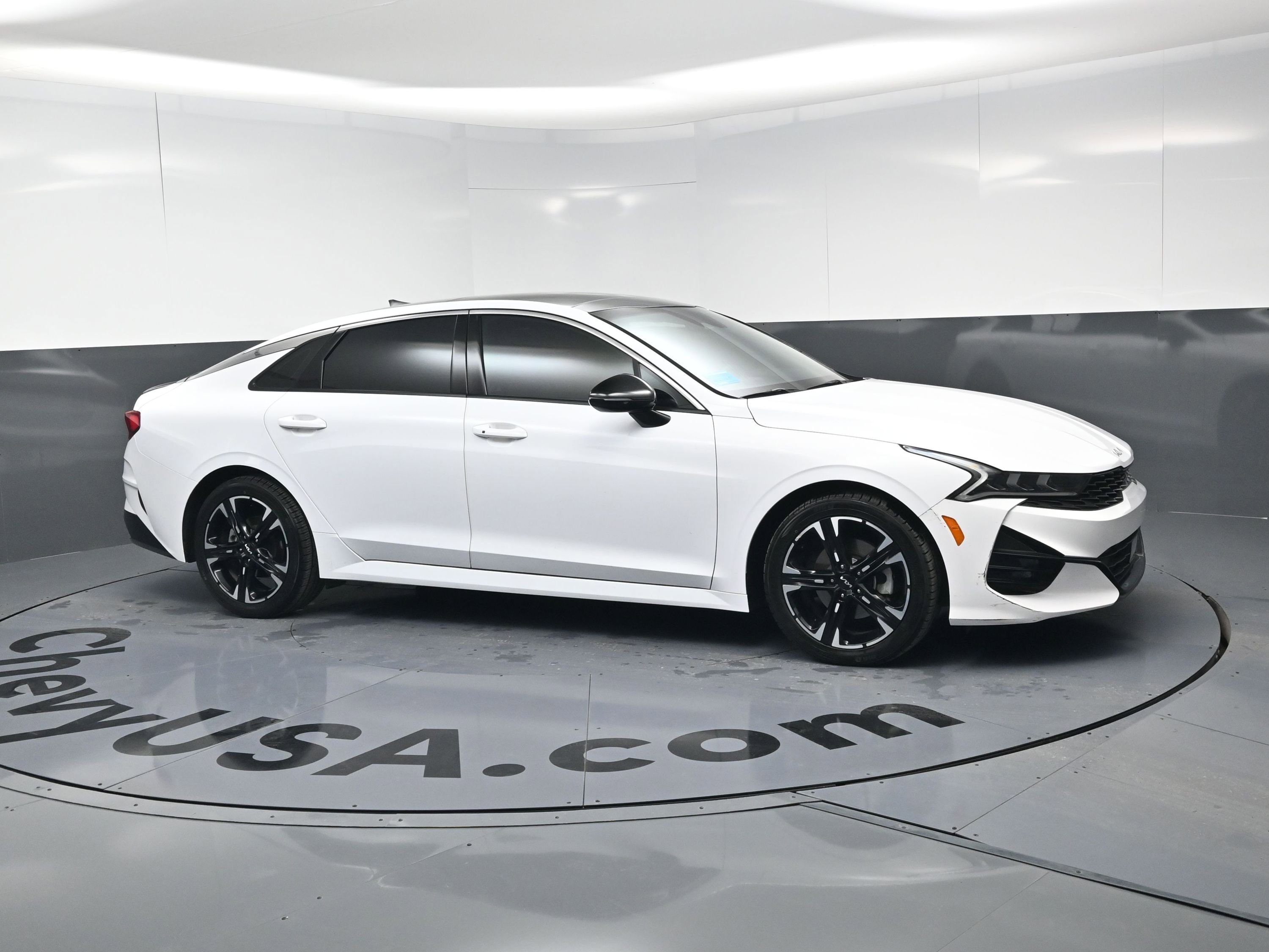 Used 2022 Kia K5 GT-Line w/ GT-Line FWD Premium Package image 2