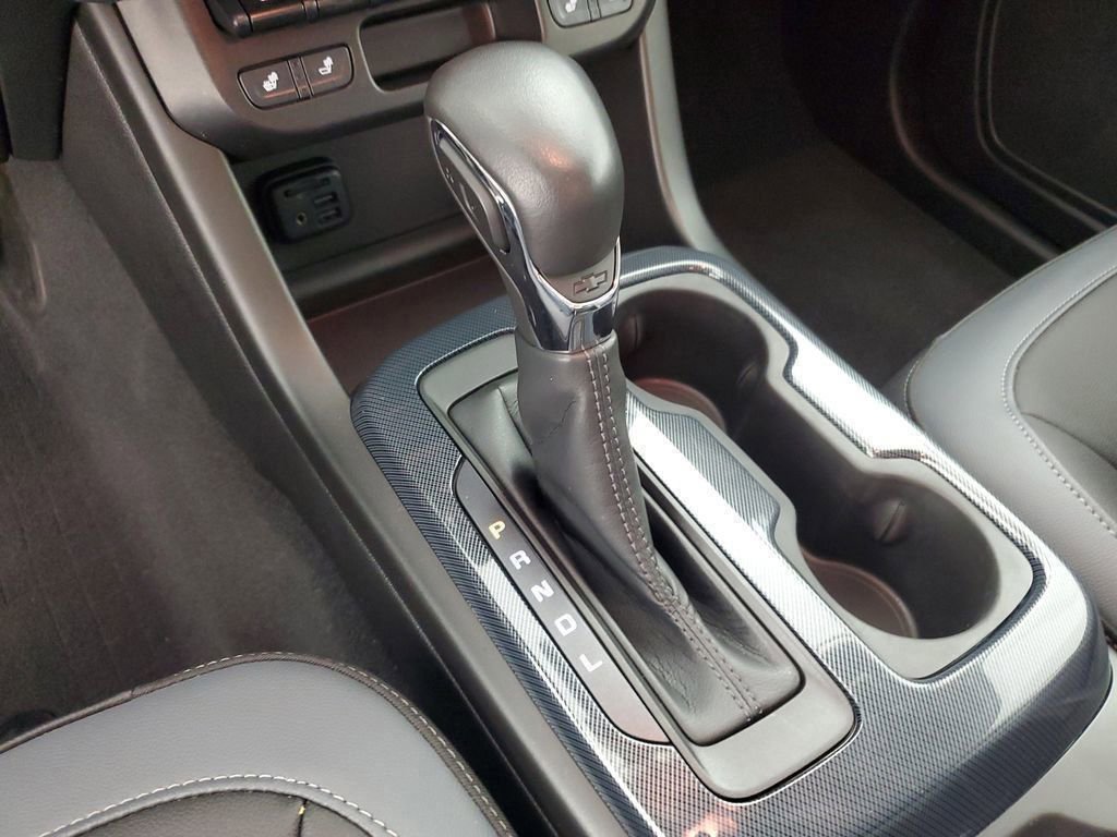 Used 2022 Chevrolet Colorado Z71 w/ Z71 Midnight Edition image 19