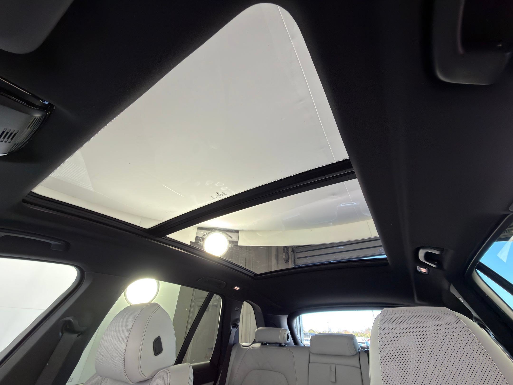 Used 2026 BMW X5 sDrive40i RWD image 18